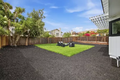 587 Chardonnay Dr, Fremont, CA 94539 - Photo 35