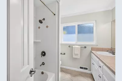 1678 Lewiston Dr, Sunnyvale, CA 94087 - Photo 21