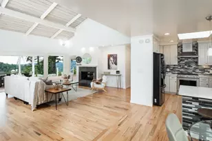 23502 Skyview Terrace, Los Gatos, CA 95033 - Photo 9