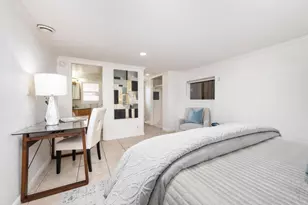 131 Rockridge Rd, San Carlos, CA 94070 - Photo 15