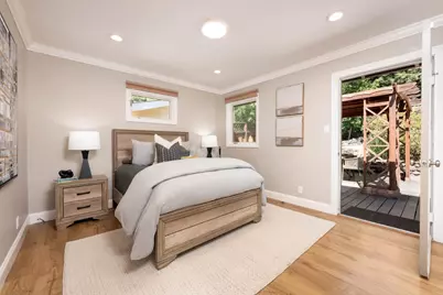 131 Rockridge Rd, San Carlos, CA 94070 - Photo 9