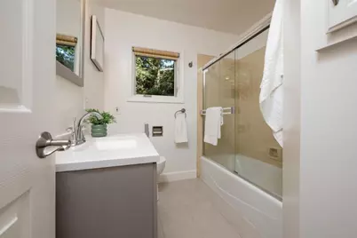 131 Rockridge Rd, San Carlos, CA 94070 - Photo 13