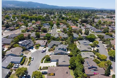 565 Carrick Ct, Sunnyvale, CA 94087 - Photo 61