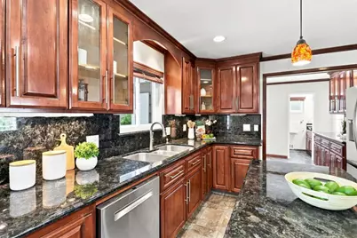 895 Tybalt Dr, San Jose, CA 95127 - Photo 13