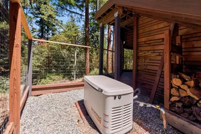 18131 June Ct, Los Gatos, CA 95033 - Photo 47