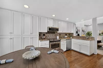 2953 Carrington Ct, San Jose, CA 95125 - Photo 9