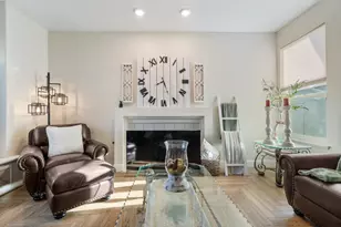 1090 Los Altos Dr, Hollister, CA 95023 - Photo 9