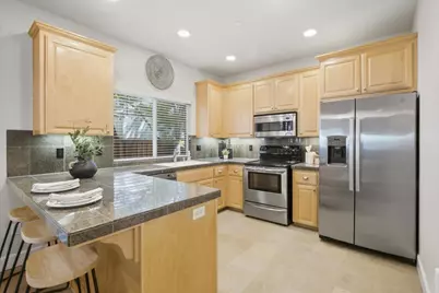 865 Apricot Ave, Campbell, CA 95008 - Photo 9