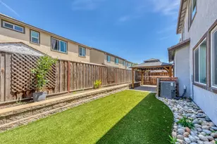 271 Lamplighter Ln, Hollister, CA 95023 - Photo 25