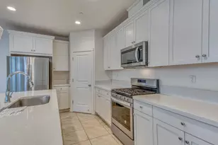 271 Lamplighter Ln, Hollister, CA 95023 - Photo 9