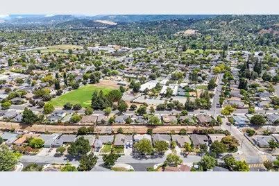 1924 Rosswood Dr, San Jose, CA 95124 - Photo 47