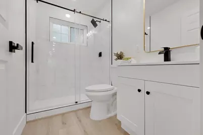 1924 Rosswood Dr, San Jose, CA 95124 - Photo 29