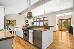 1095 Wilderfield, Los Gatos, CA 95033 - Photo 5
