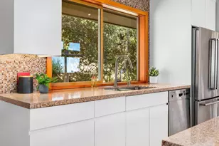 1095 Wilderfield, Los Gatos, CA 95033 - Photo 7