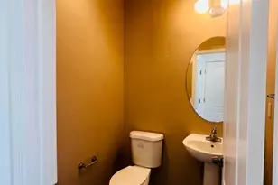7021 Walter Ave, Sacramento, CA 95828 - Photo 11