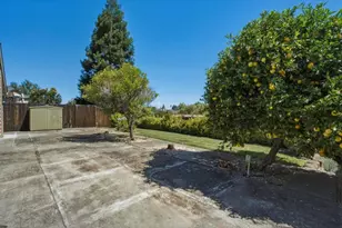 502 7th St, San Juan Bautista, CA 95045 - Photo 33