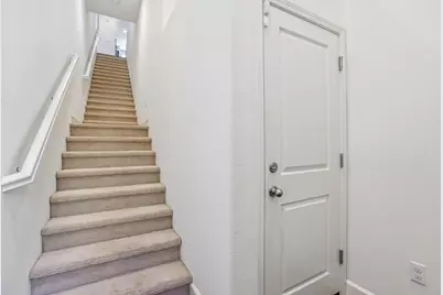 38975 Primula Ter, Newark, CA 94560 - Photo 5