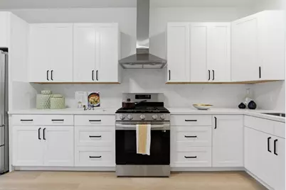 2011 Powell St, San Francisco, CA 94133 - Photo 11