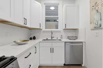 2011 Powell St, San Francisco, CA 94133 - Photo 35
