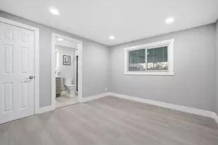 174 Redwood Dr 174, Hollister, CA 95023 - Photo 3