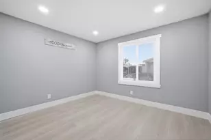 174 Redwood Dr 174, Hollister, CA 95023 - Photo 23