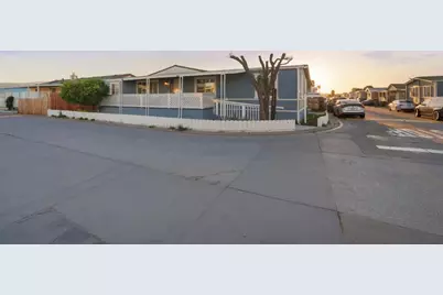 174 Redwood Dr 174, Hollister, CA 95023 - Photo 29