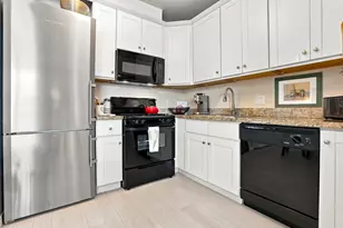 1111 Ocean St 204, Santa Cruz, CA 95060 - Photo 11