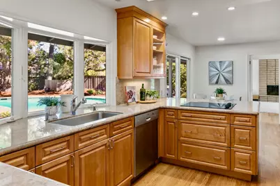 2172 Sierra Ventura Dr, Los Altos, CA 94024 - Photo 9