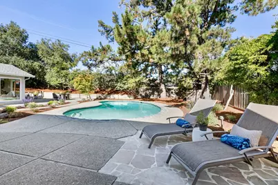 2172 Sierra Ventura Dr, Los Altos, CA 94024 - Photo 19