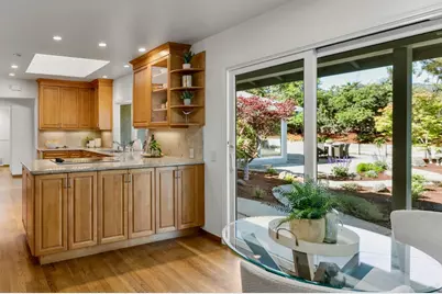 2172 Sierra Ventura Dr, Los Altos, CA 94024 - Photo 11