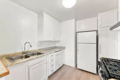 2745 Mauricia Ave B, Santa Clara, CA 95051 - Photo 9