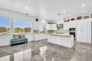 1040 Peppermill Ct, Concord, CA 94518 - Photo 17