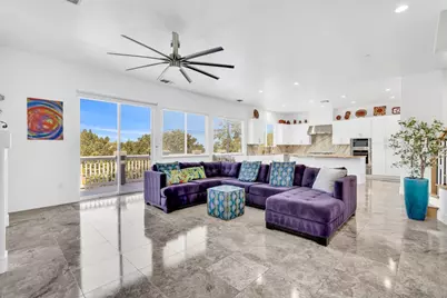 1040 Peppermill Ct, Concord, CA 94518 - Photo 15