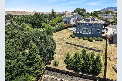 1040 Peppermill Ct, Concord, CA 94518 - Photo 69