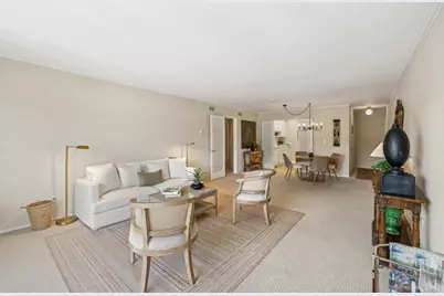 1915 Mount Vernon Ct 14, Mountain View, CA 94040 - Photo 3