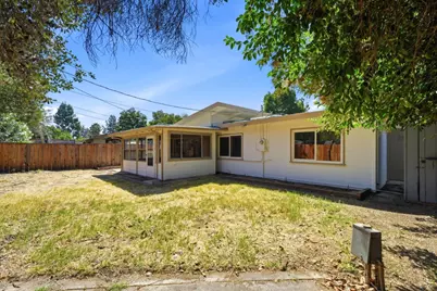 1837 W Rosecrans Way, Stockton, CA 95207 - Photo 37