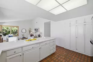 2389 Apsis Ct, San Jose, CA 95124 - Photo 7