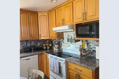 28 Topeka Ave, San Jose, CA 95128 - Photo 13