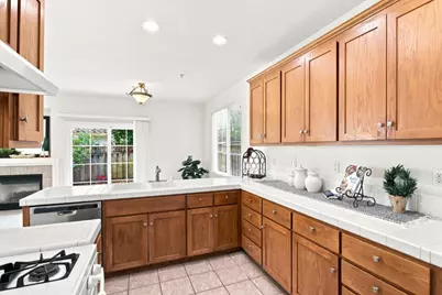 701 Vista Montana Dr, Watsonville, CA 95076 - Photo 13