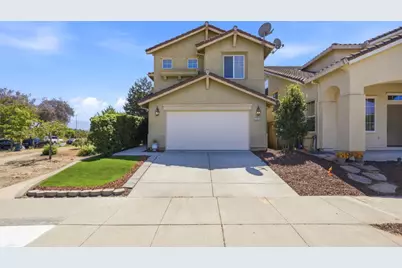 701 Vista Montana Dr, Watsonville, CA 95076 - Photo 1