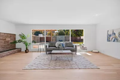 135 Pineview Ln, Menlo Park, CA 94025 - Photo 7