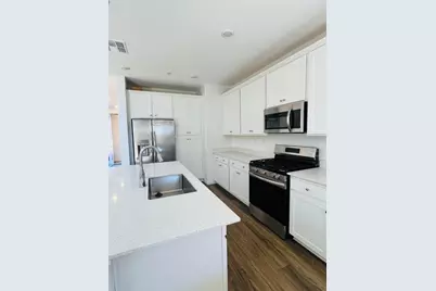7352 Dorstone Way, Sacramento, CA 95829 - Photo 5