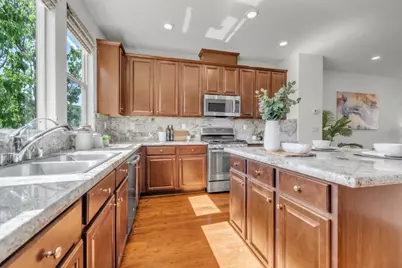 2757 Ferrara Cir, San Jose, CA 95111 - Photo 9