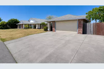 7913 Cottonleaf Way, Sacramento, CA 95828 - Photo 3