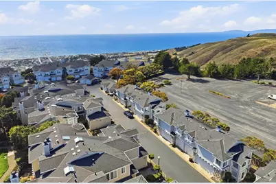 15 Outlook Cir, Pacifica, CA 94044 - Photo 49