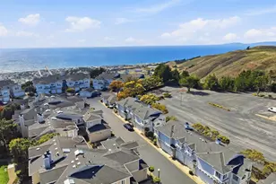 15 Outlook Cir, Pacifica, CA 94044 - Photo 49