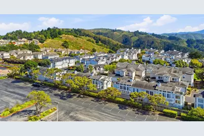 15 Outlook Cir, Pacifica, CA 94044 - Photo 55