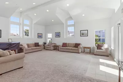 15 Outlook Cir, Pacifica, CA 94044 - Photo 35