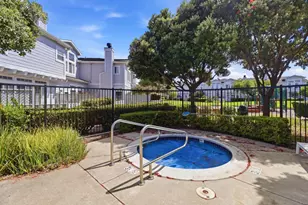 15 Outlook Cir, Pacifica, CA 94044 - Photo 39