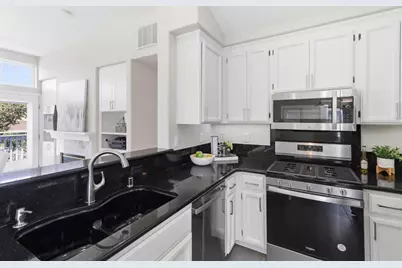 15 Outlook Cir, Pacifica, CA 94044 - Photo 11